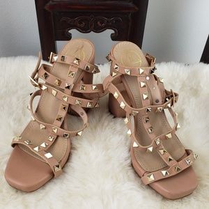 M women's heel shoes